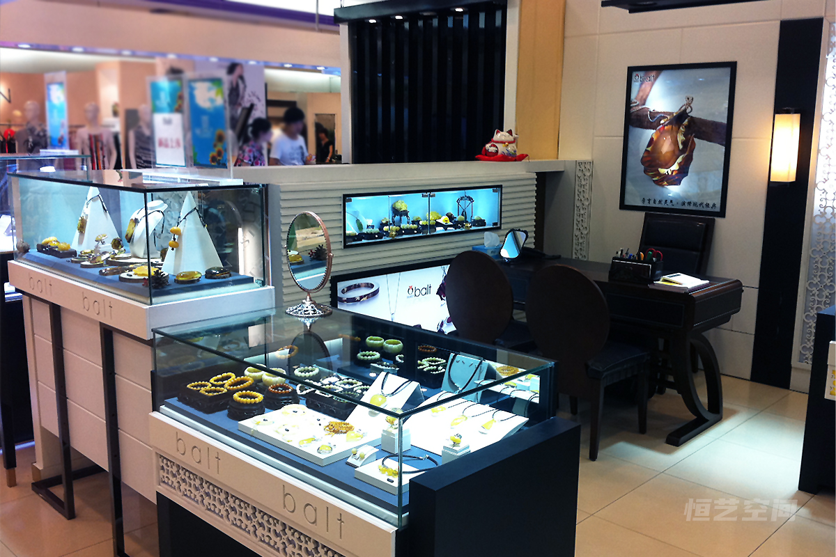 珠寶展柜3.jpg